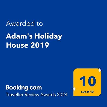 Adam'S Holiday House 2019 Karianí Екстериор снимка